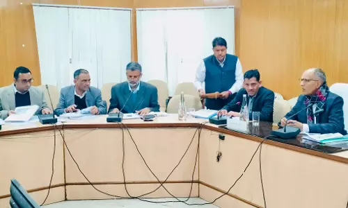 Jodhpur एवं फलोदी जिले के विभागीय अधिकारियों के साथ ली समीक्षा बैठक