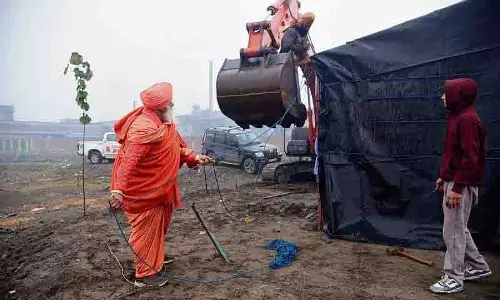 सीचेवाल ने Budha Nullah की सफाई के लिए तंबू लगाया