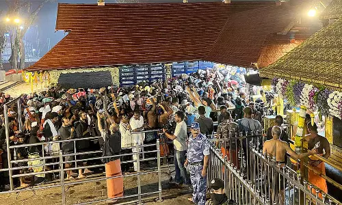 Sabarimala में खरीद सकेंगे अयप्पा की छवि वाले सोने के सिक्के