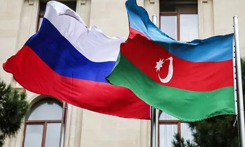Azerbaijan ने अपने क्षेत्र में रूसियों के अस्थायी प्रवास की अवधि के नियमों को बदला