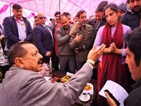 केंद्रीय मंत्री Jitendra Singh ने रामबन में जनता दरबार लगाया