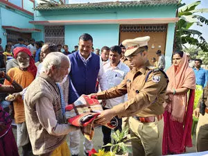 बिहार: पूर्वी चंपारण का लक्ष्मीपुर बना नशामुक्त गांव, लोगों ने ली शपथ