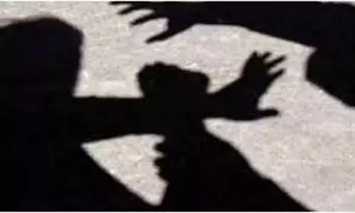 UP News:  गाली-गलौज और थप्पड़बाजी, महिला ने कैब ड्राइवर को जड़ा जोरदार थप्पड़