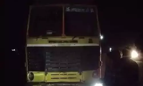 नशेड़ी ड्राइवर की लापरवाही, युवक का पैर टूटा नशेड़ी ड्राइवर की लापरवाही, युवक का पैर टूटा