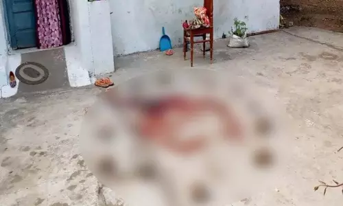 लव ट्रायंगल के चलते दुर्ग शहर में युवक की हत्या लव ट्रायंगल के चलते दुर्ग शहर में युवक की हत्या