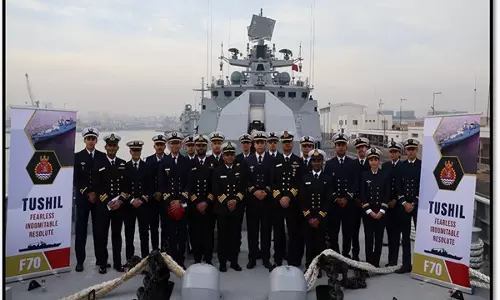 INS Tushil के कमांडिंग ऑफिसर ने द्विपक्षीय सहयोग पर चर्चा के लिए मोरक्को के सैन्य नेतृत्व से मुलाकात की
