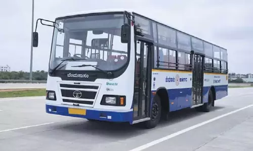 BMTC बसों में क्यूआर कोड स्कैनिंग के लिए तैयार लेकिन भुगतान रुका हुआ