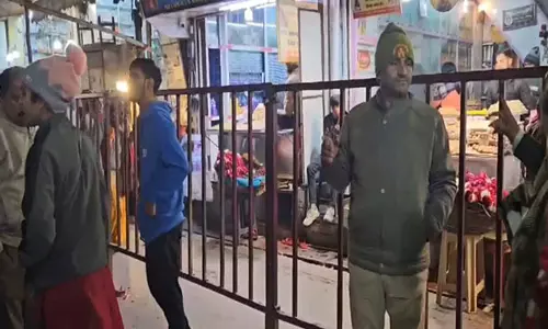 Mathura में नए साल के जश्न की तैयारियां, पुलिस अधिकारियों ने की सुरक्षा उपायों की घोषणा