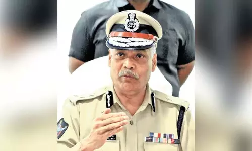 DGP ने नए साल के जश्न के लिए सख्त प्रतिबंध और सुरक्षा उपाय लागू करने के आदेश दिए DGP ने नए साल के जश्न के लिए सख्त प्रतिबंध और सुरक्षा उपाय लागू करने के आदेश दिए