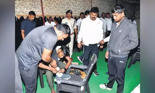 Ongole में कांस्टेबल चयन अभियान के लिए 5,345 उम्मीदवारों को शारीरिक परीक्षण से गुजरना होगा Ongole में कांस्टेबल चयन अभियान के लिए 5,345 उम्मीदवारों को शारीरिक परीक्षण से गुजरना होगा
