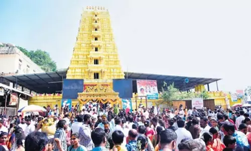 Mallanna के कल्याणोत्सव में भारी भीड़ देखी Mallanna के कल्याणोत्सव में भारी भीड़ देखी
