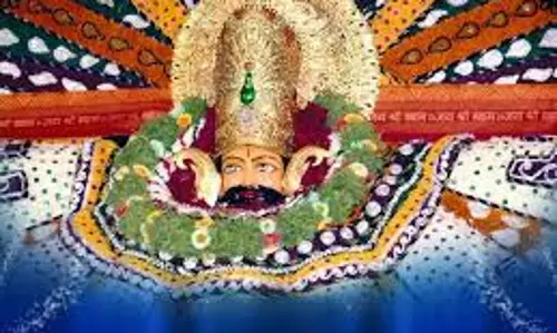 Khatu Shyam Temple: राजस्थान में मौजूद चमत्कारी मंदिर, जहां विदेश से दर्शन करने आते हैं लोग