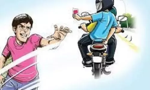 Gopalganj: एक किराना दुकान से पिस्तौल के बल पर नकद रुपए और मोबाइल की लूट