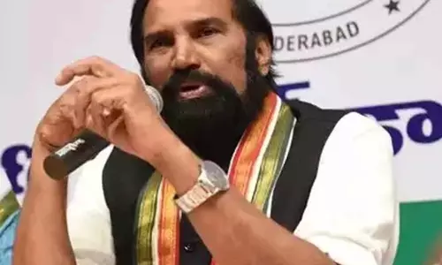 Uttam: संसदीय लोकतंत्र विकास की आधारशिला