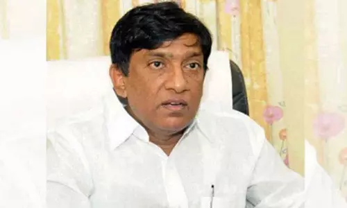 Vinod Kumar: केसीआर के नेतृत्व में आरआरआर परियोजना आगे बढ़ी Vinod Kumar: केसीआर के नेतृत्व में आरआरआर परियोजना आगे बढ़ी