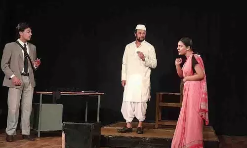 Himachal: महिलाओं द्वारा सामना किए जाने वाले दमनकारी सामाजिक मानदंडों पर प्रकाश डालता Himachal: महिलाओं द्वारा सामना किए जाने वाले दमनकारी सामाजिक मानदंडों पर प्रकाश डालता