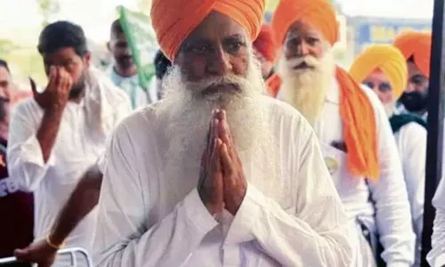 Haryana : किसानों और केंद्र के बीच गतिरोध खत्म करने के लिए Haryana : किसानों और केंद्र के बीच गतिरोध खत्म करने के लिए