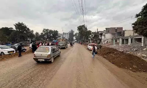 Shahpur Bazaar में फोरलेन सड़क लगभग बनकर तैयार Shahpur Bazaar में फोरलेन सड़क लगभग बनकर तैयार