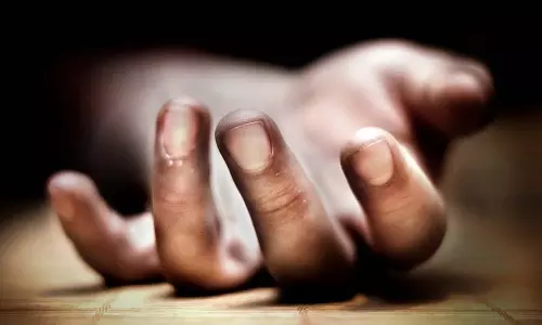 Mumbai: मलाड में 10 साल के लड़के ने की आत्महत्या