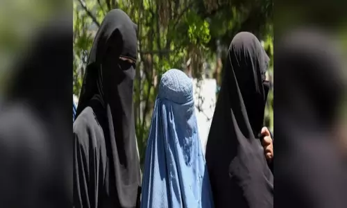 महिलाओं को देखने से..., यहां अब खिड़कियों पर लगाया प्रतिबंध