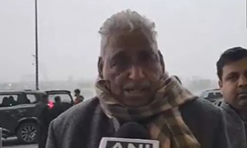 मृतकों के परिजनों को चेक सौंपने आज Sambhal जा रहा हूं: सपा के माता प्रसाद पांडेय मृतकों के परिजनों को चेक सौंपने आज Sambhal जा रहा हूं: सपा के माता प्रसाद पांडेय