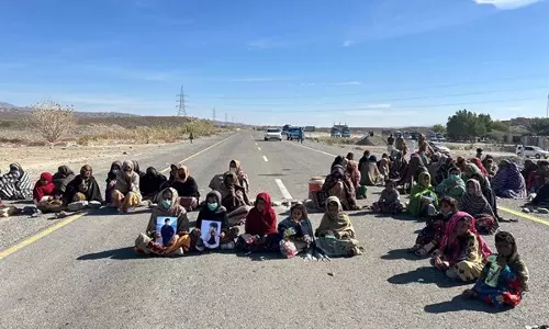 Pakistan: पैंक ने ज़रीफ़ बलूच की न्यायेतर हत्या की निंदा की, न्याय की मांग की