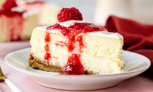 Cheesecake: घर पर बनाएं एगलेस चीज़केक, हर कोई करेगा तारीफ Cheesecake: घर पर बनाएं एगलेस चीज़केक, हर कोई करेगा तारीफ