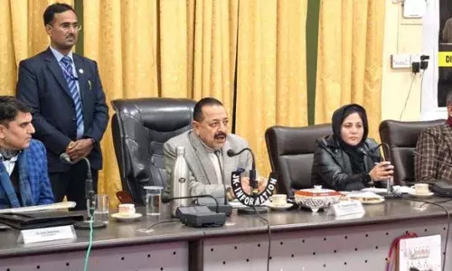 Jammu: डॉ. जितेंद्र ने रामबन दिशा बैठक की अध्यक्षता की