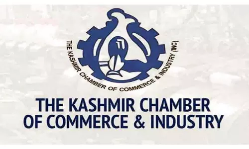 KCCI ने आवश्यक सेवाओं की सुस्त बहाली पर अपना रुख नरम किया