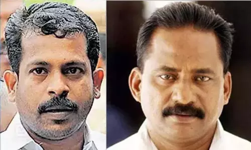 Kerala: जेल विभाग ने चन्द्रशेखरन हत्याकांड के मुख्य आरोपी को पैरोल दे दी Kerala: जेल विभाग ने चन्द्रशेखरन हत्याकांड के मुख्य आरोपी को पैरोल दे दी