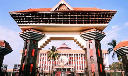 Kerala ज्ञान के आदान-प्रदान और बहस के लिए एक मंच लाने का एक अवसर Kerala ज्ञान के आदान-प्रदान और बहस के लिए एक मंच लाने का एक अवसर