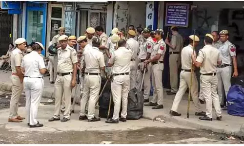 मुख्यमंत्री महिला सम्मान योजना का “राजनीतिक प्रचार” की गतिविधि पर निगरानी रखने का निर्देश मुख्यमंत्री महिला सम्मान योजना का “राजनीतिक प्रचार” की गतिविधि पर निगरानी रखने का निर्देश