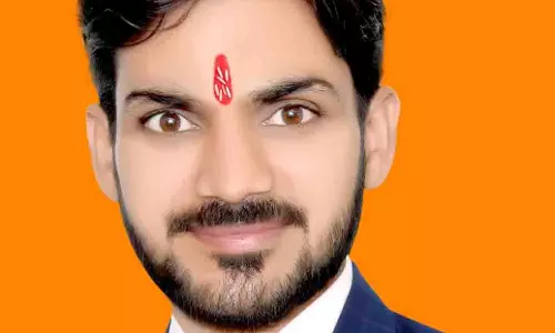 समाजसेवी शिवम द्विवेदी ने आंग्ल New Year न मनाने की लोगों से की अपील