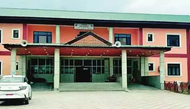 SDH Kupwara में सीटी स्कैन मशीन खराब, लोग परेशान