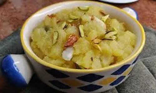 Recipe: दूध में सूजी मिलाकर बनाएं पंजाब का मशहूर मखंडी हलवा, बेहद आसान Recipe: दूध में सूजी मिलाकर बनाएं पंजाब का मशहूर मखंडी हलवा, बेहद आसान