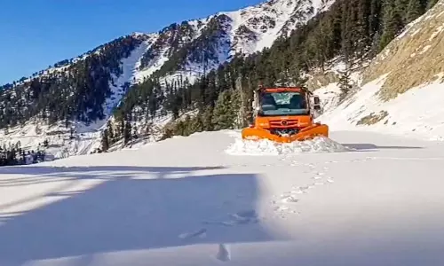 J&K: बर्फ हटाने का काम रिकॉर्ड स्तर पर पूरा हुआ