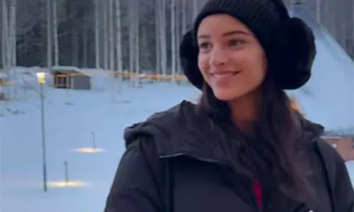 फिनलैंड में स्नोफ्लेक्स का लुत्फ़ उठा रहीं Tripti Dimri, बोलीं यह मेरी ज़िंदगी का सबसे खुशनुमा अध्याय है