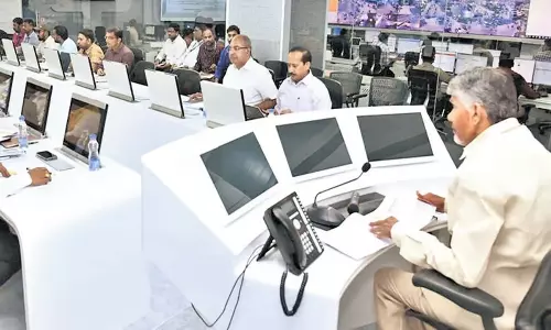 Andhra: क्यूआर कोड वास्तविक समय शासन को बदल देंगे Andhra: क्यूआर कोड वास्तविक समय शासन को बदल देंगे