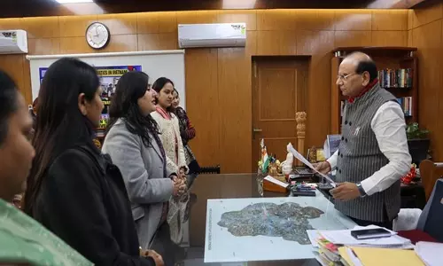 Delhi उपराज्यपाल ने आप सरकार को आशा कार्यकर्ताओं का वजीफा बढ़ाने और आंगनवाड़ी पर्यवेक्षकों का वेतन जारी करने की सलाह दी Delhi उपराज्यपाल ने आप सरकार को आशा कार्यकर्ताओं का वजीफा बढ़ाने और आंगनवाड़ी पर्यवेक्षकों का वेतन जारी करने की सलाह दी