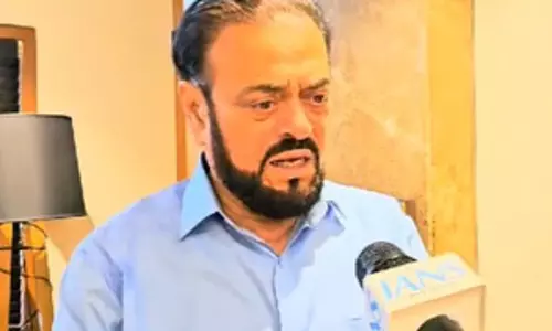 नितेश राणे को नफरत का कोई नया कैबिनेट दे देना चाहिए : अबू आजमी