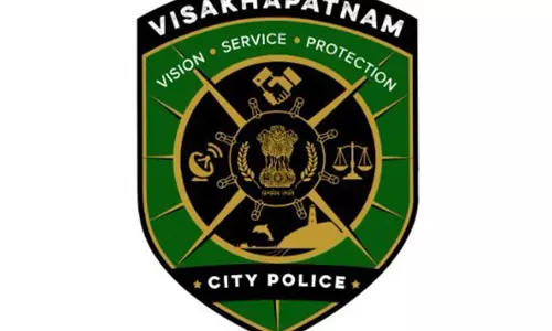 विशाखापत्तनम पुलिस ने New Year के जश्न के लिए यातायात नियम जारी किए विशाखापत्तनम पुलिस ने New Year के जश्न के लिए यातायात नियम जारी किए