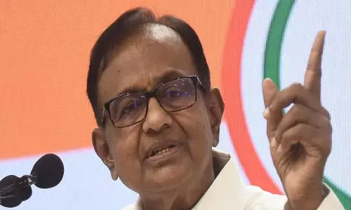 Tamil Nadu: पूर्व मंत्री चिदंबरम ने पॉपकॉर्न पर जीएसटी की आलोचना की Tamil Nadu: पूर्व मंत्री चिदंबरम ने पॉपकॉर्न पर जीएसटी की आलोचना की