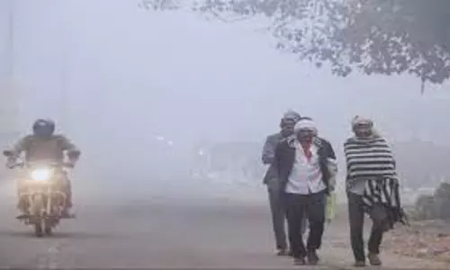 Weather: बारिश का अलर्ट जारी पड़ सकता है घना कोहरा