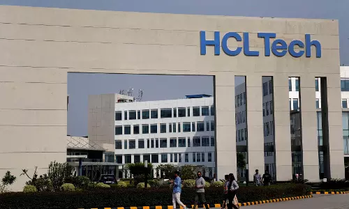 HCL टेक्नोलॉजीज शेयर की कीमत में -1.15% कम