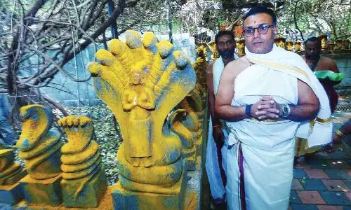 Kerala साध्या का आनंद लिया और स्थानीय लोगों से बातचीत की