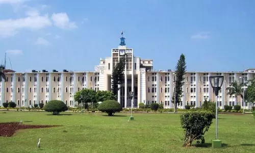 Odisha: सरकार ने लोक सेवा भवन में पत्रकारों के प्रवेश पर प्रतिबंध हटाया