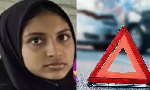 Kerala : मलप्पुरम में पर्यटक बस एनएच 66 पर खंभे से टकराई, मदरसा छात्र की मौत