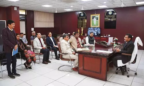Haryana : देवी लाल विश्वविद्यालय के पुनरुद्धार की योजना पर चर्चा के लिए