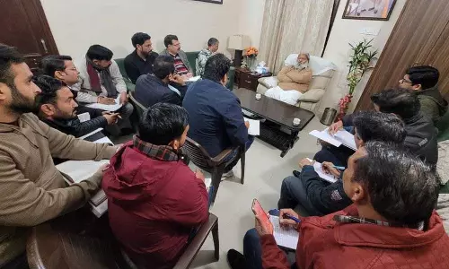 Haryana : मंत्री विज ने नगर निगम अधिकारियों को अंबाला कैंट में परियोजनाओं में तेजी लाने के निर्देश Haryana : मंत्री विज ने नगर निगम अधिकारियों को अंबाला कैंट में परियोजनाओं में तेजी लाने के निर्देश