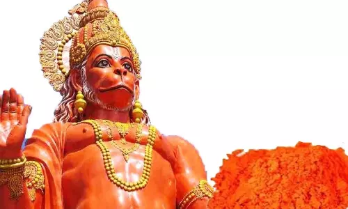Hanuman जी को मंगलवार के दिन ही चढ़ाया जाता है सिंदूर, जाने पौराणिक कथा Hanuman जी को मंगलवार के दिन ही चढ़ाया जाता है सिंदूर, जाने पौराणिक कथा